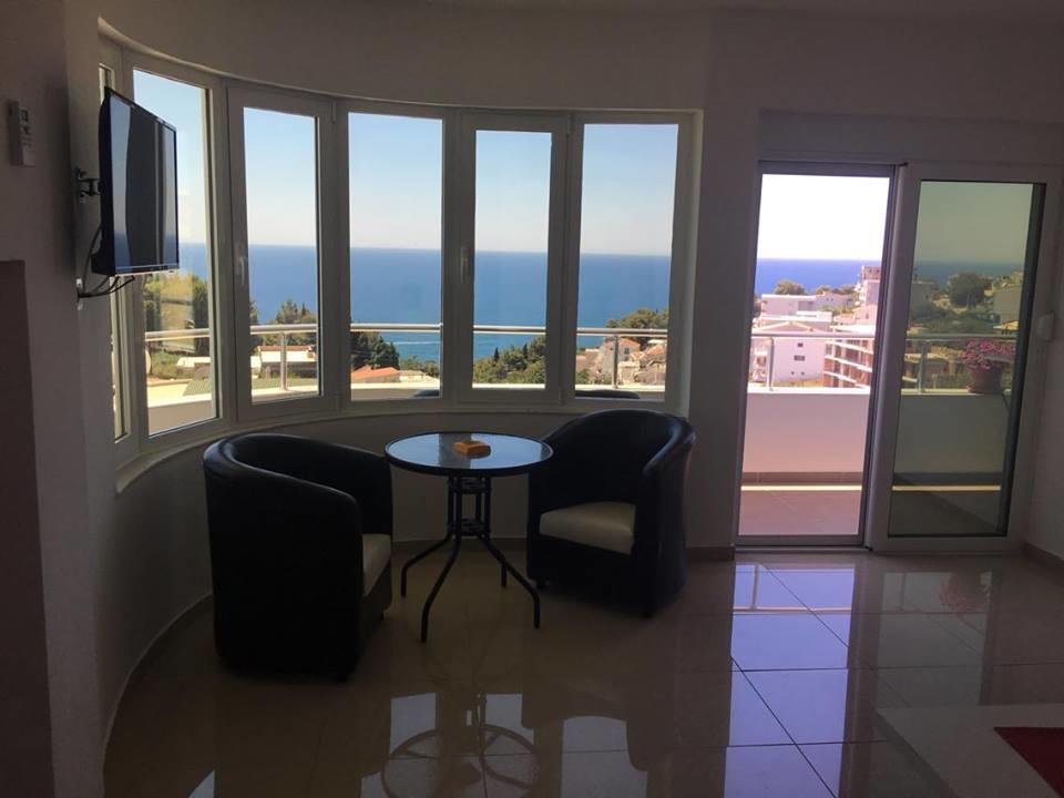 Apartmani Dini Ούλτσιν Δωμάτιο φωτογραφία