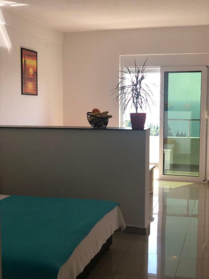 Apartmani Dini Ούλτσιν Εξωτερικό φωτογραφία