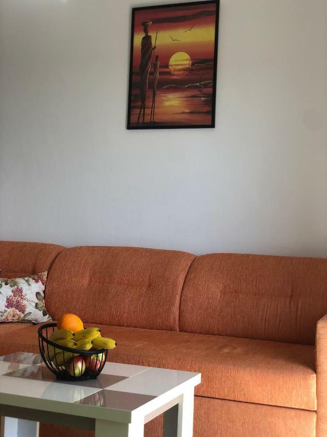 Apartmani Dini Ούλτσιν Εξωτερικό φωτογραφία