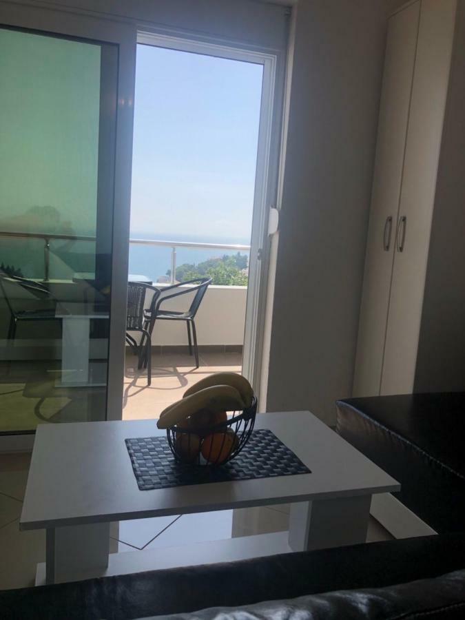 Apartmani Dini Ούλτσιν Εξωτερικό φωτογραφία