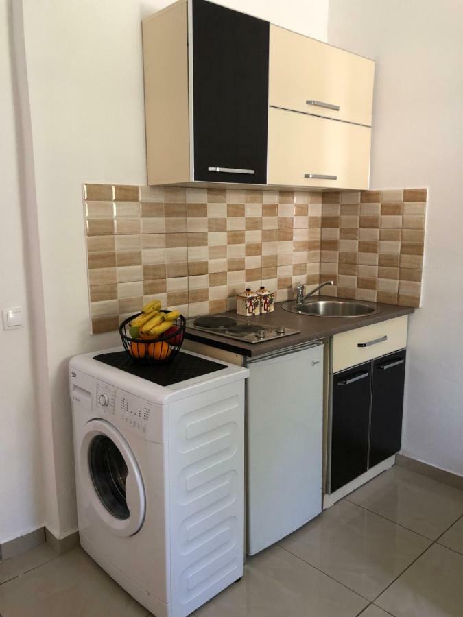 Apartmani Dini Ούλτσιν Εξωτερικό φωτογραφία