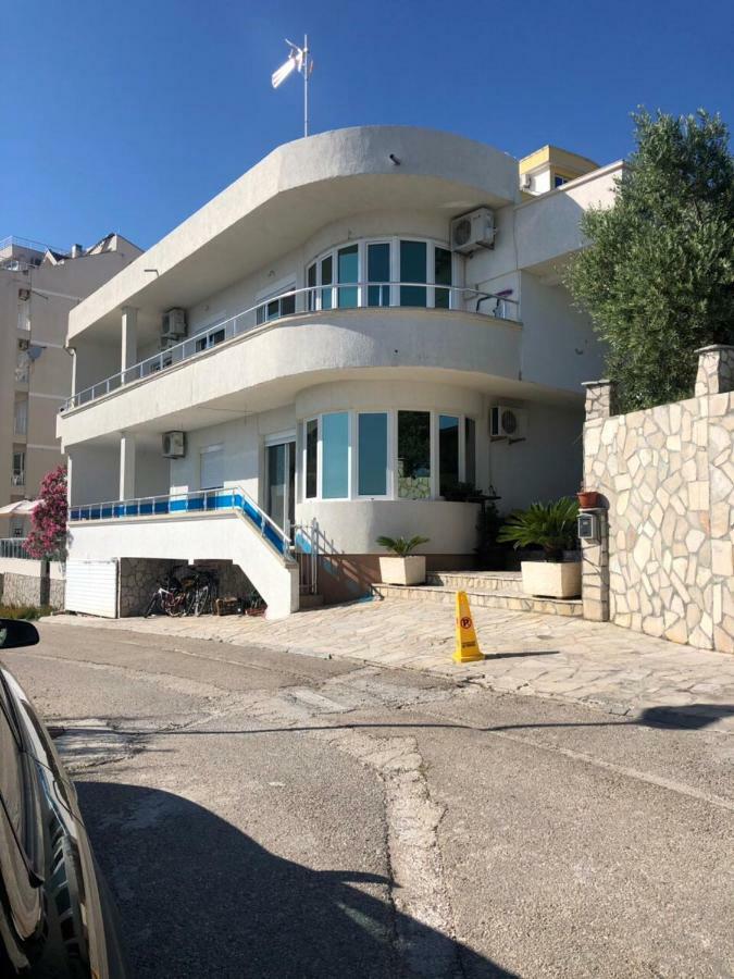 Apartmani Dini Ούλτσιν Εξωτερικό φωτογραφία